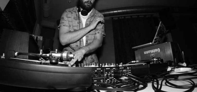 LEE OHH (Panda Yolanda)